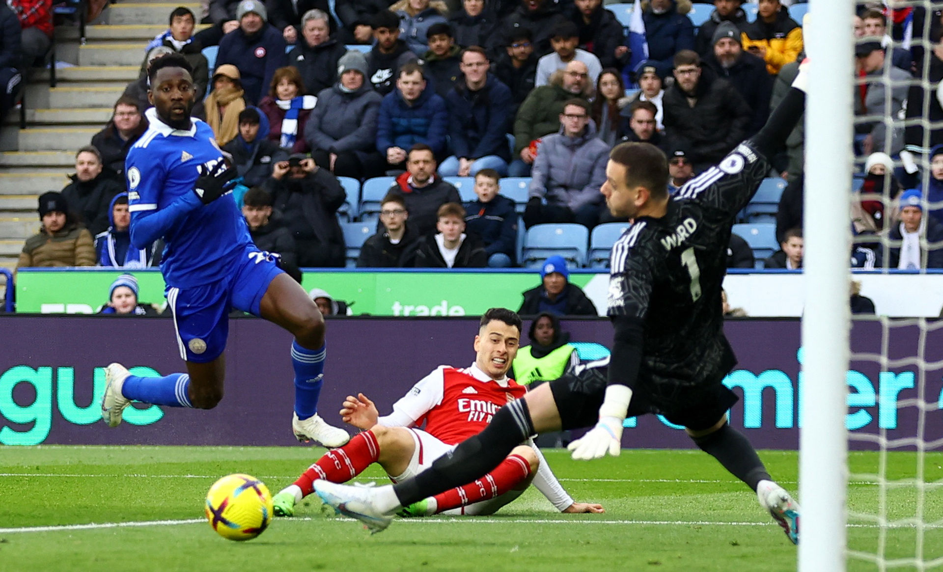 对于球迷而 对于球迷而